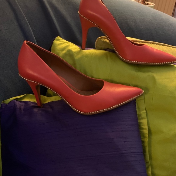 EUC Coach Red with Gold Beading Shoes -Size 7 - Picture 3 of 7